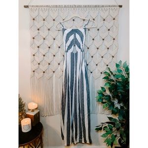 KILLER!!! Super cute stripped boutique jumper!!!🌚